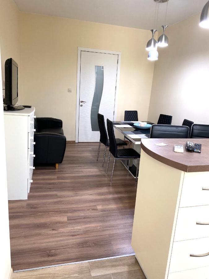 Central Apartment Plovdiv Eksteriør billede