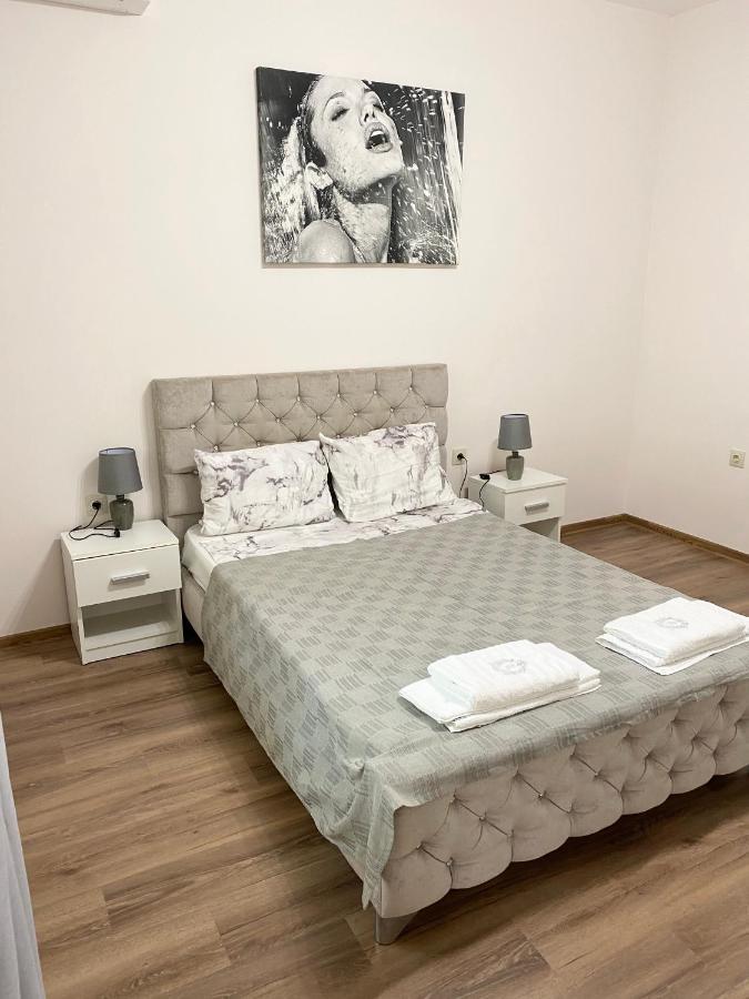 Central Apartment Plovdiv Eksteriør billede